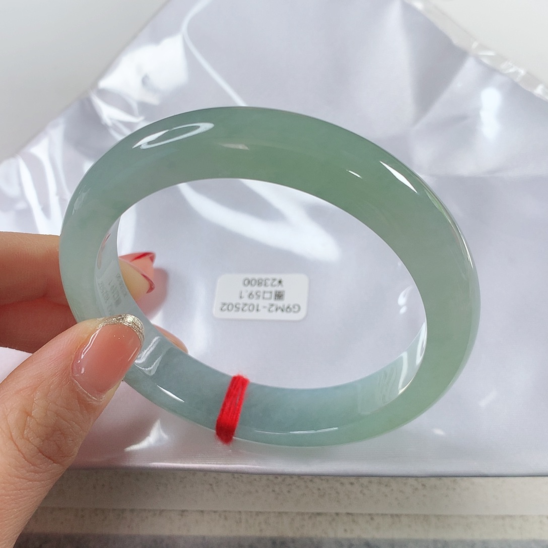 翡翠手镯未镶嵌 正圈①⑥②