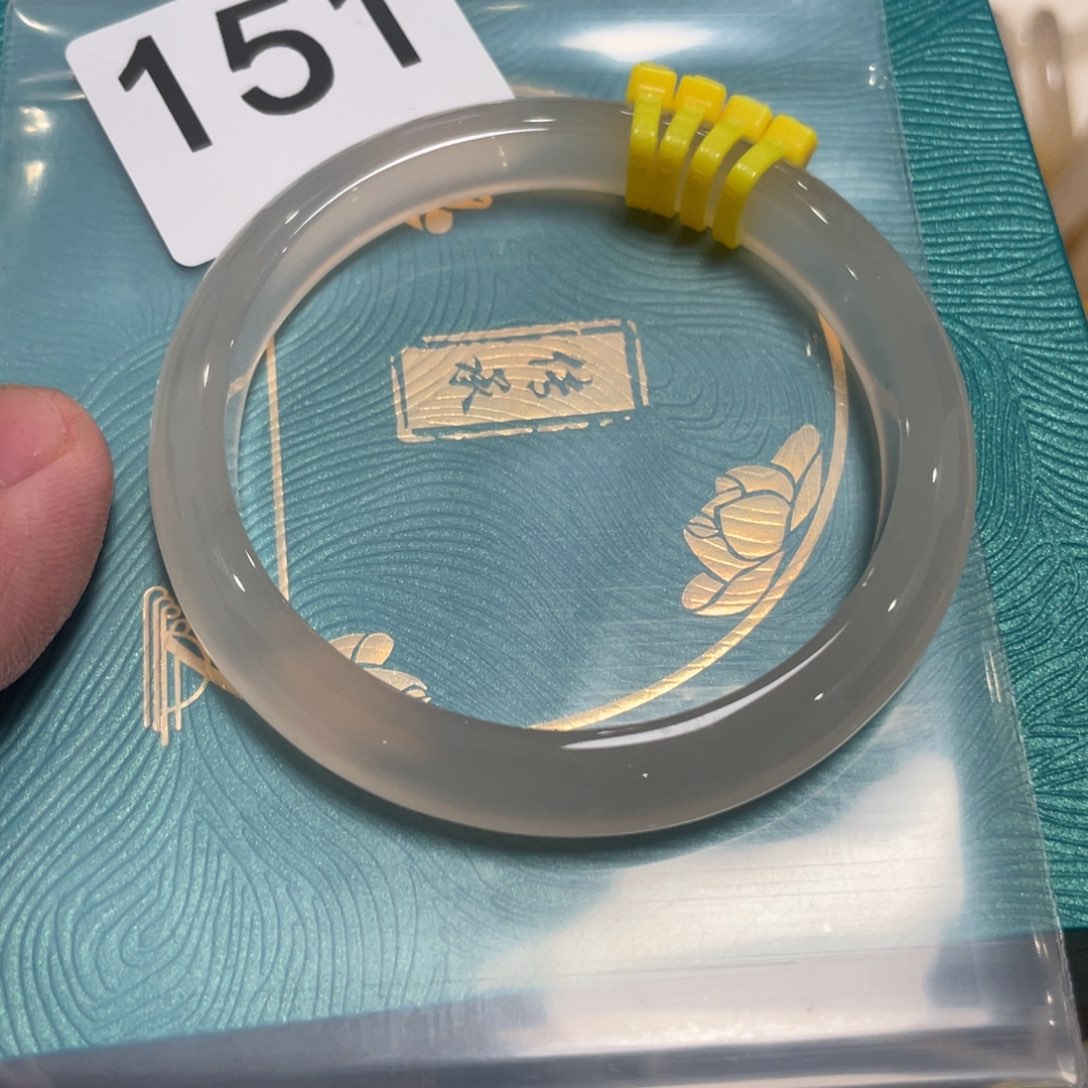 玛瑙/玉髓手镯未镶嵌151