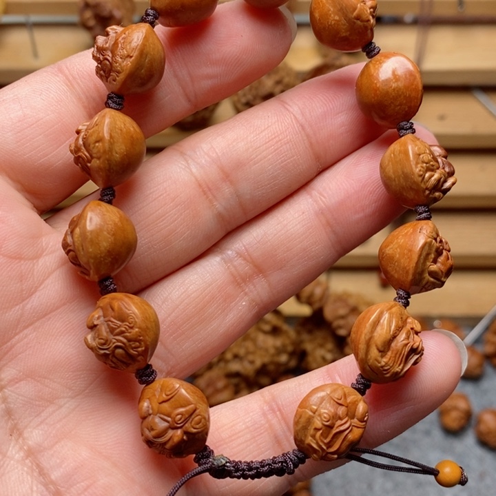 桃核雕刻无相佛手串