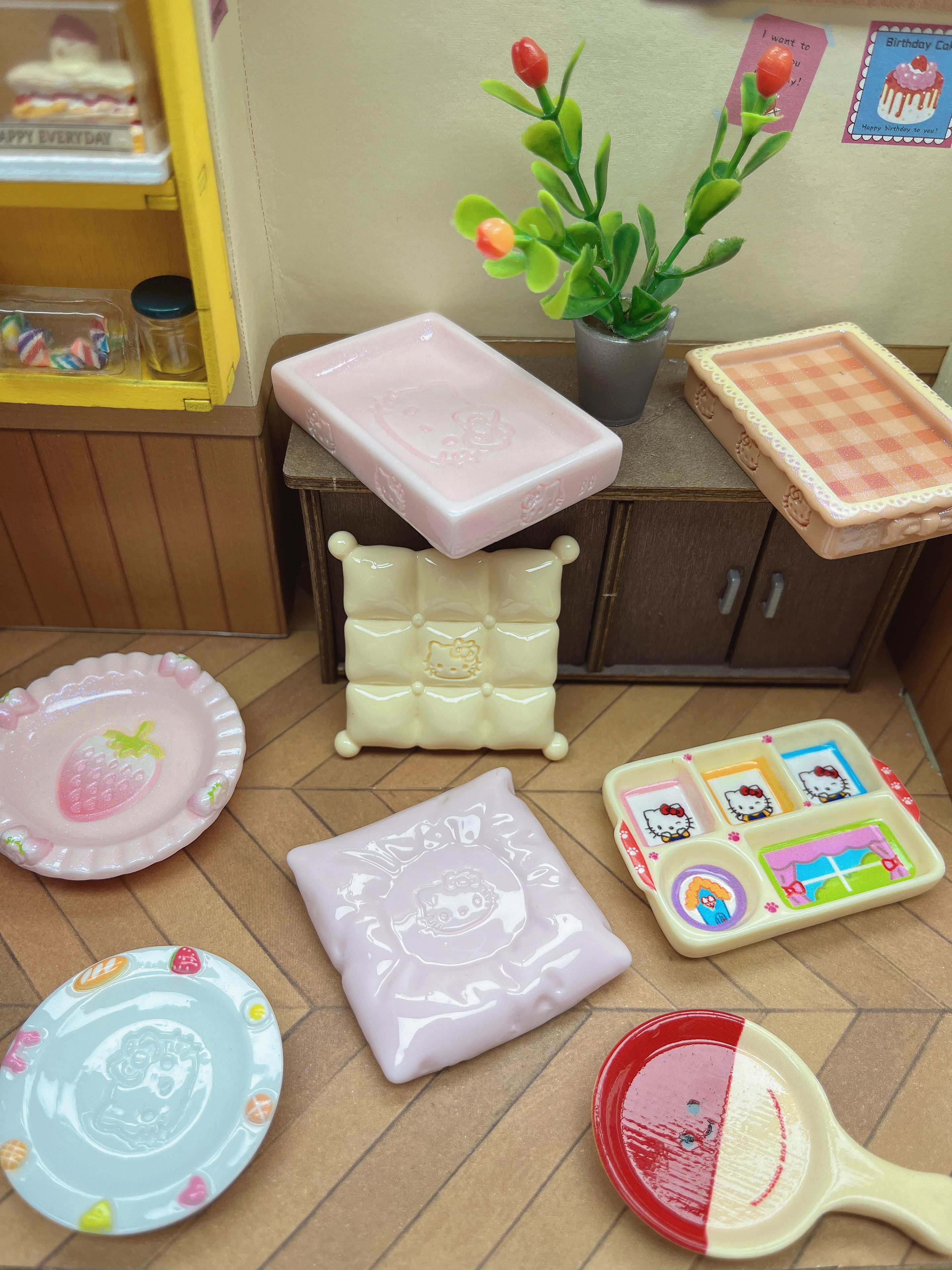 【 151- 200 】（12.22）树脂DIY配件摆件仿真食玩树脂盘子手机挂件