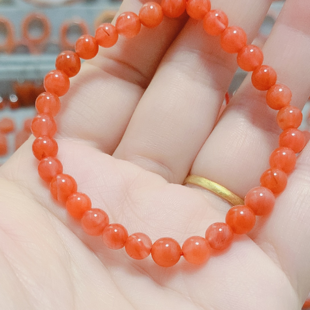 南红玛瑙未镶嵌手链