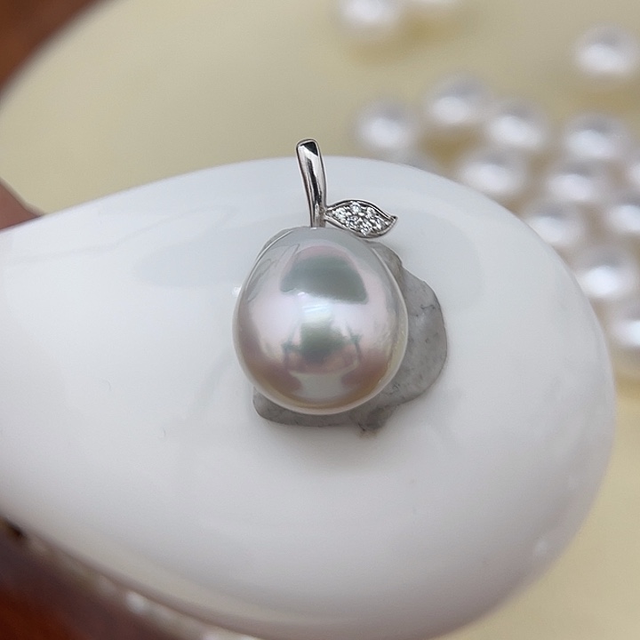 颈饰未镶嵌海水珍珠13-14mm 澳白 梨子吊坠H0