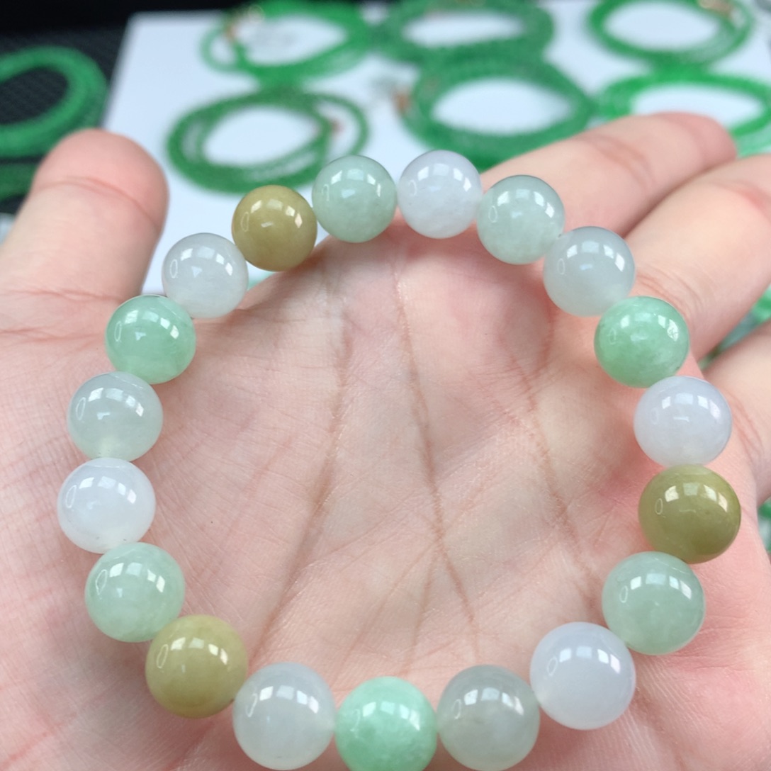 翡翠手链未镶嵌翡翠