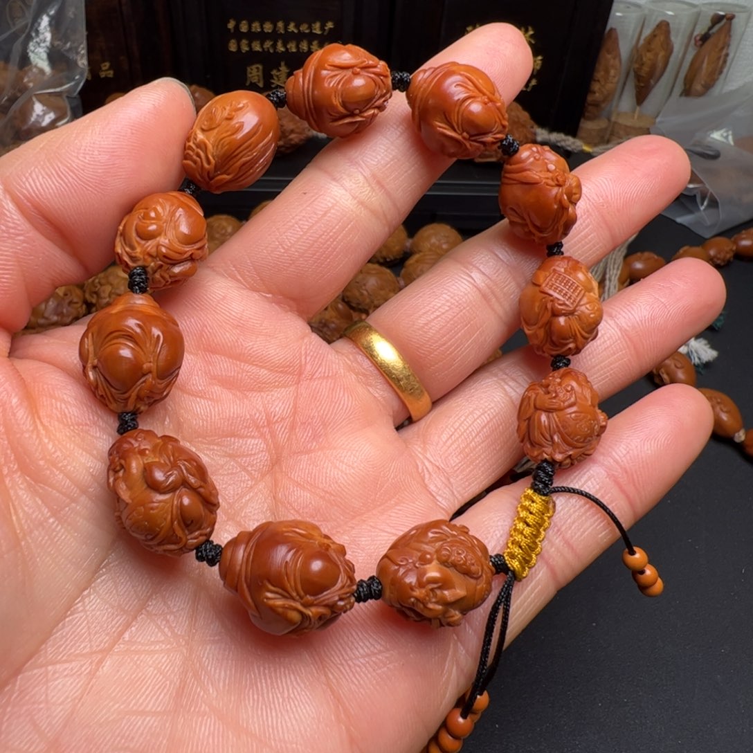 乘***.橄榄核手串/手链橄榄核雕刻的核雕作品