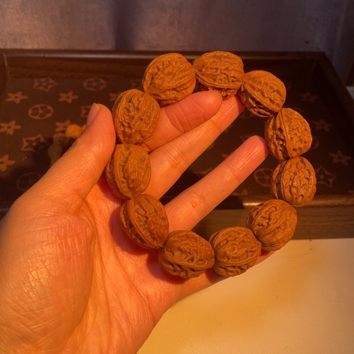 文玩核桃手串…………3