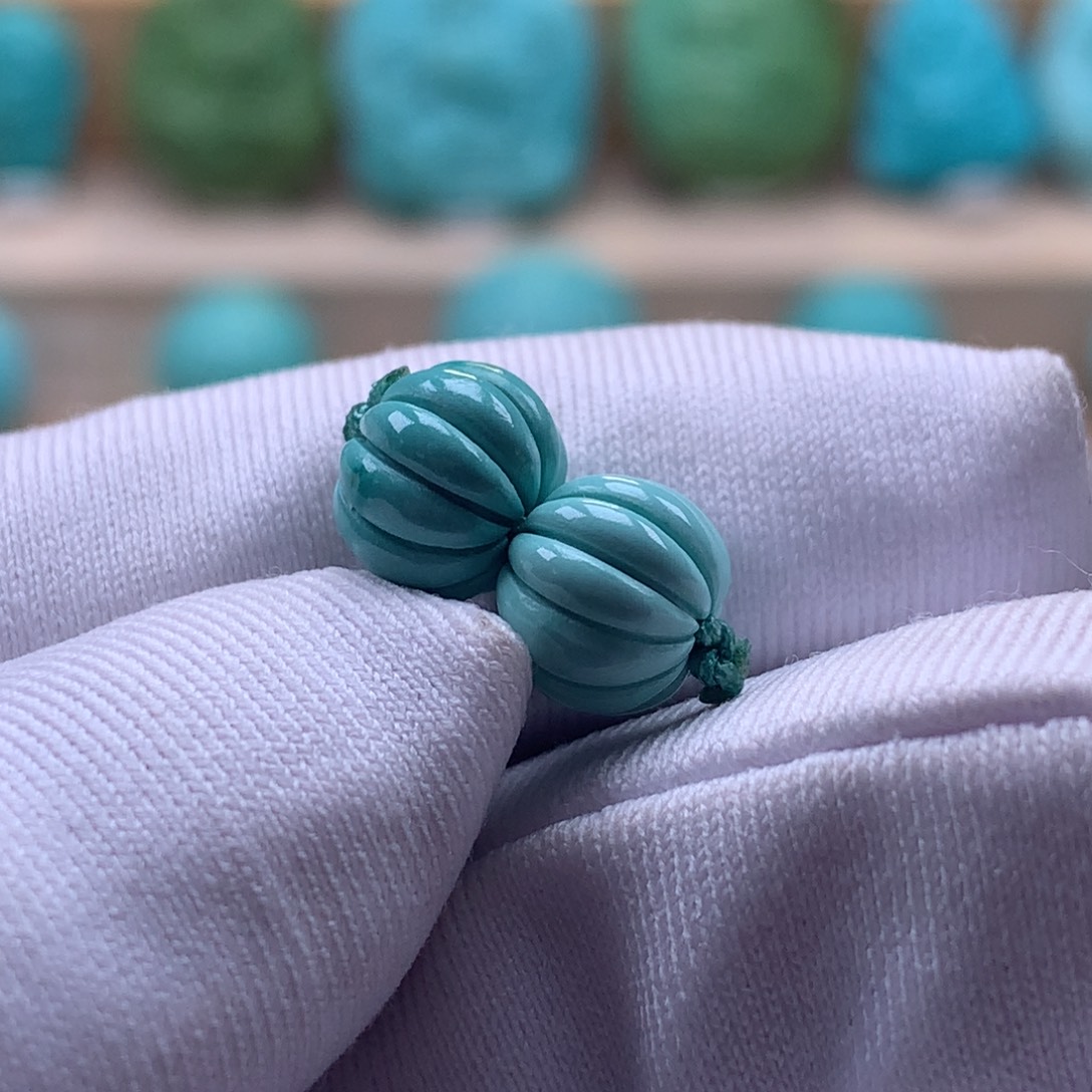 未镶嵌绿松石珠宝奇石