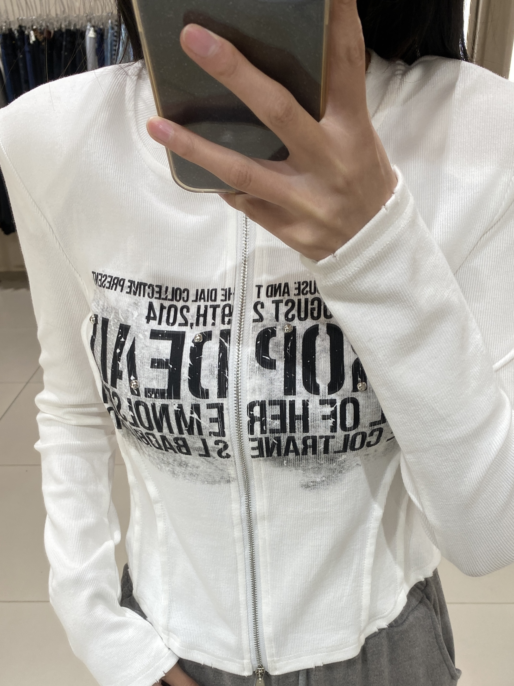 T恤印花修身型字母套装抽绳女士运动白色显瘦夏季辣妹时尚