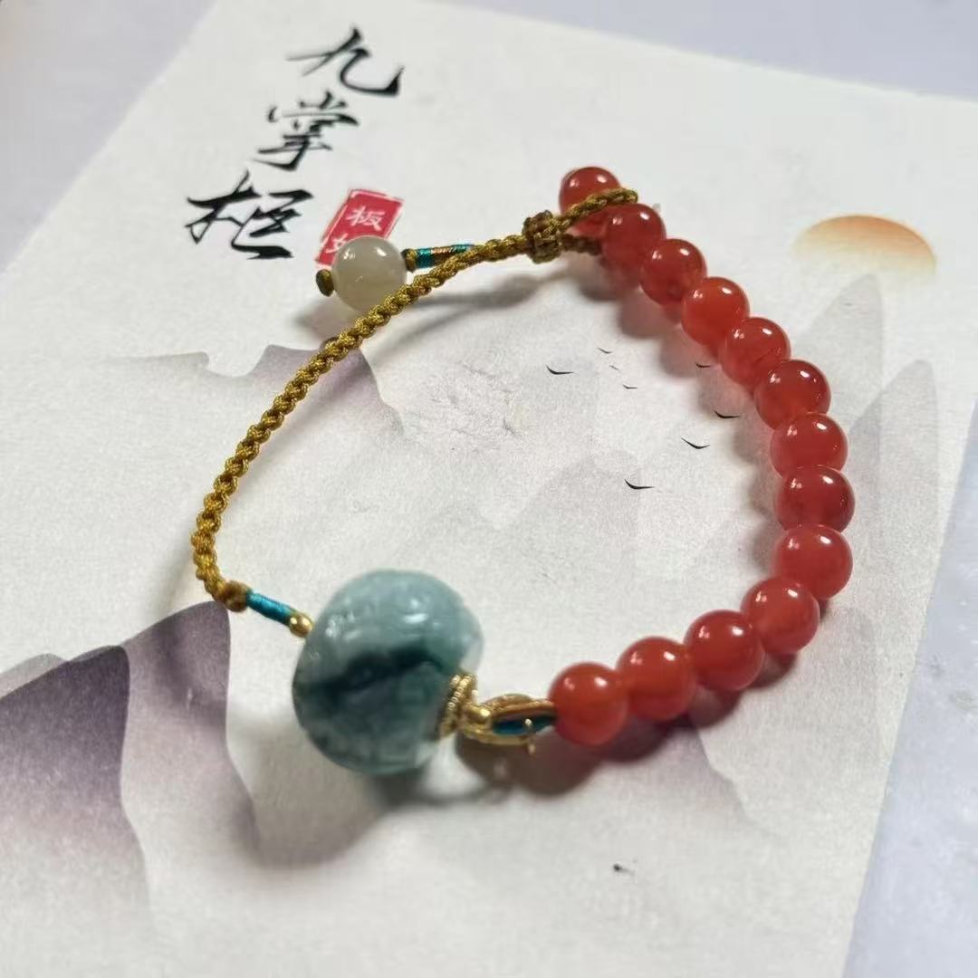 天然翡翠雕刻手链南红设计款