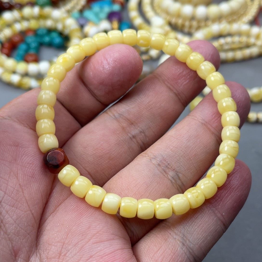 琥珀珠宝奇石未镶嵌三***/105