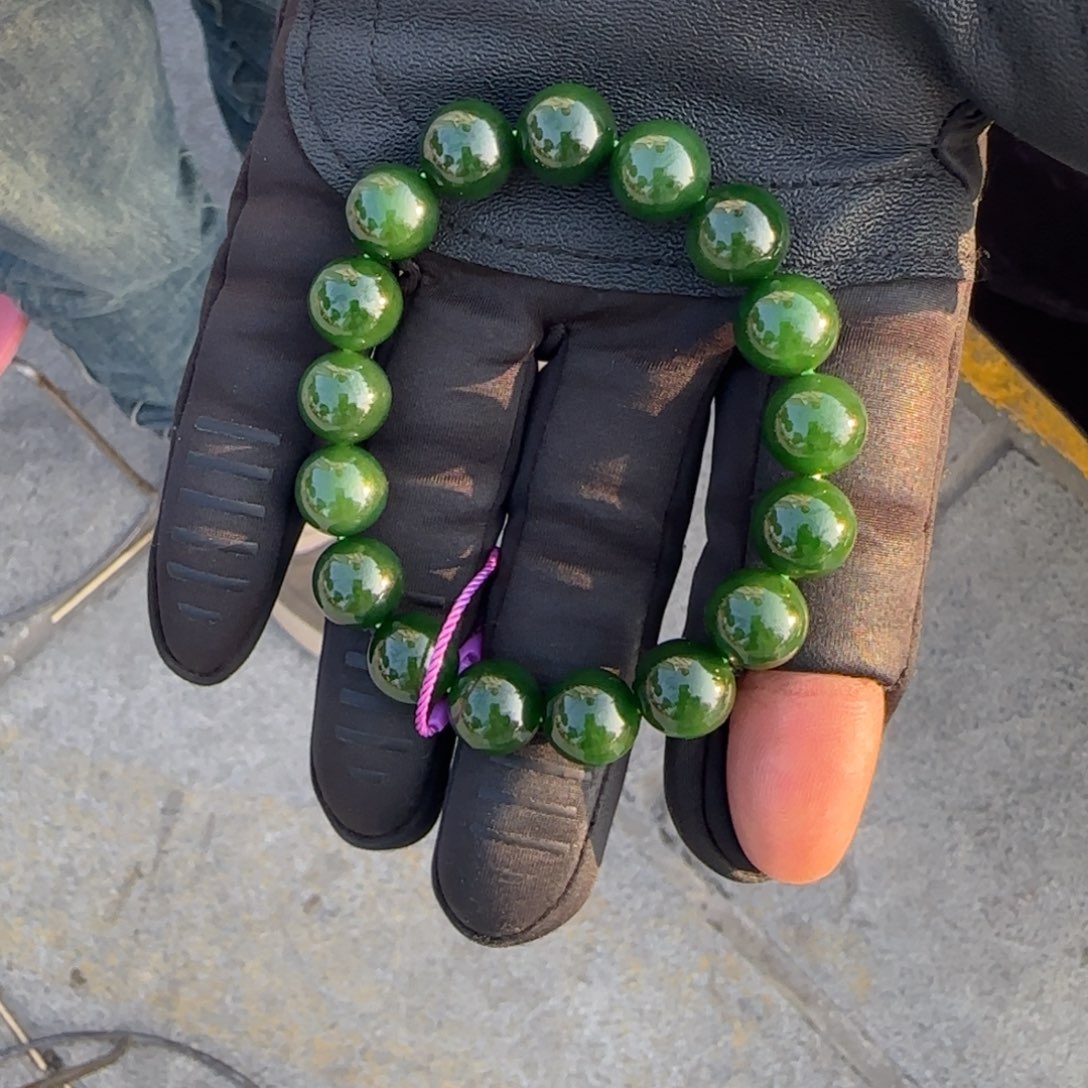 ****月和田玉未镶嵌颈饰卡十二