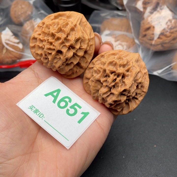 吊坠文玩核桃核桃