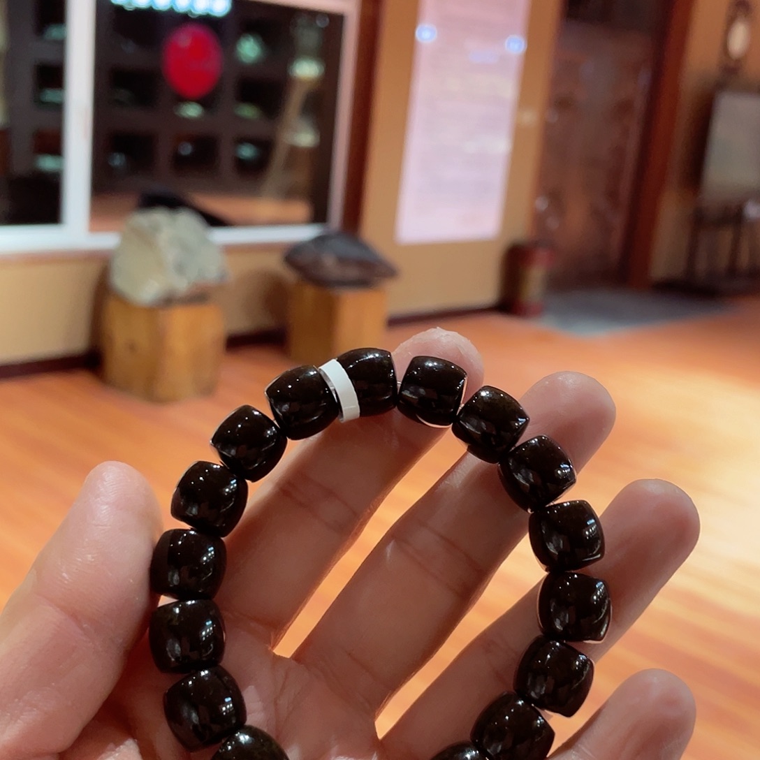 和田玉手串未镶嵌11.12直切