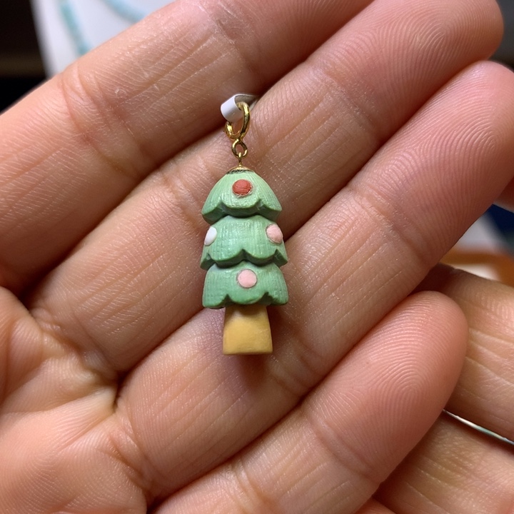 绿松石18K金镶嵌挂件