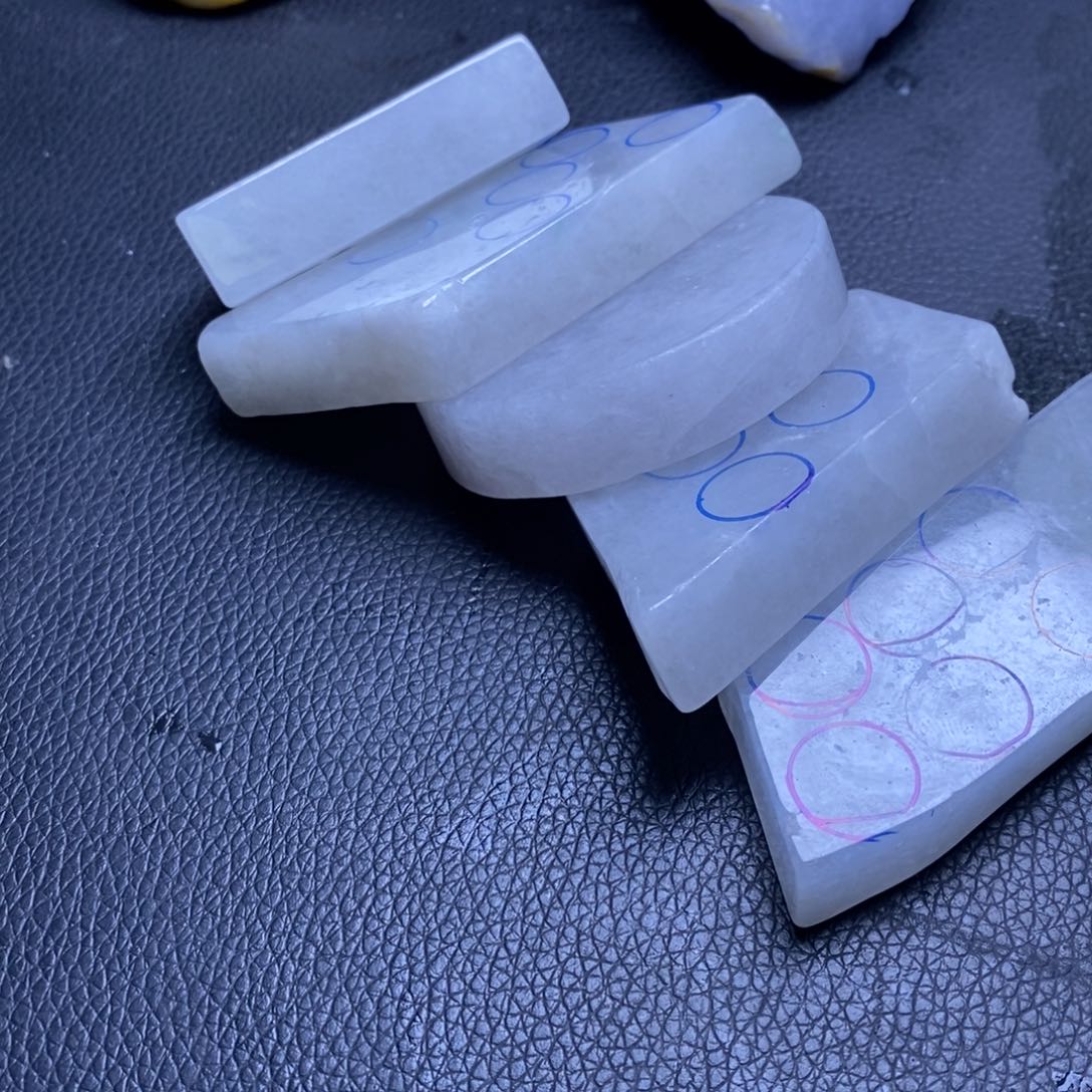 阿***2定制翡翠未镶嵌       