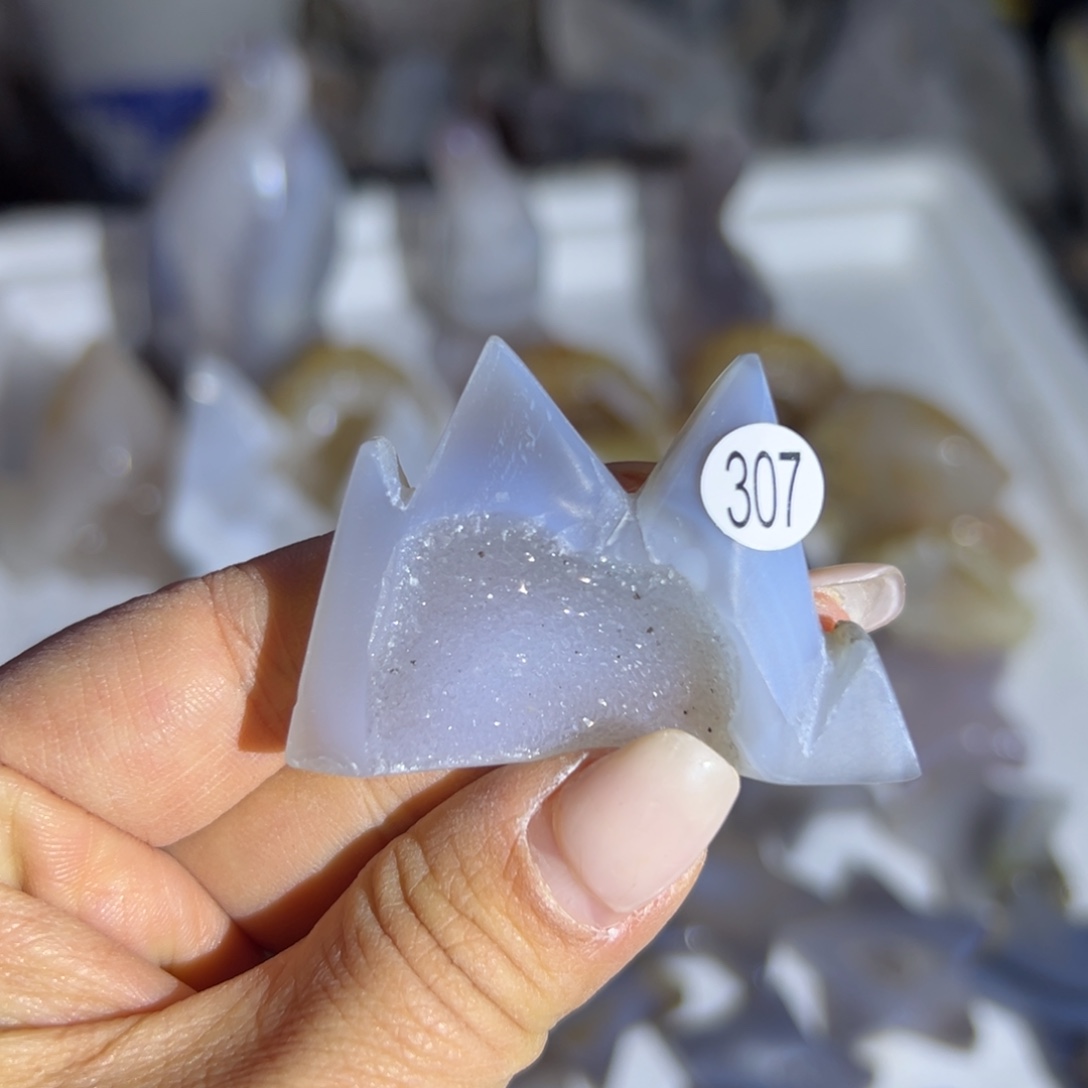 玛瑙/玉髓未镶嵌雕刻件