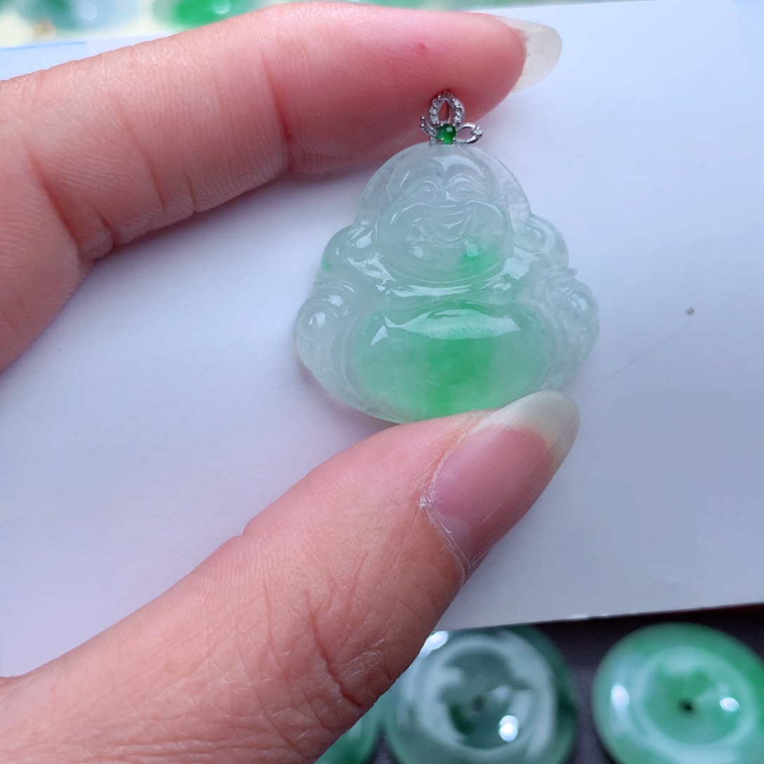 翡翠吊坠(不含链)18K金镶嵌
