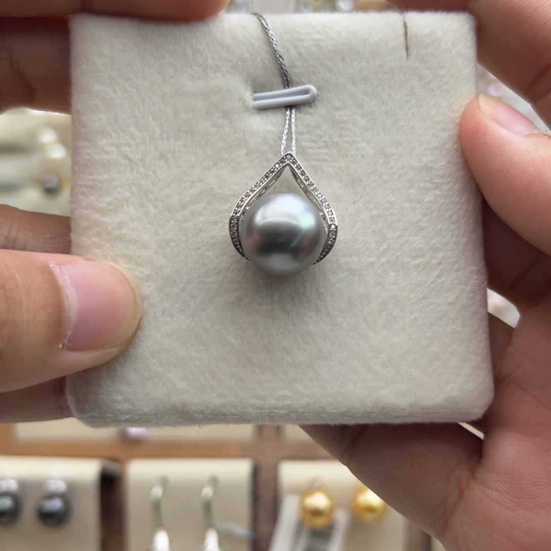 银S925镶嵌吊坠(不含链)海水珍珠13mm大溪地铂金灰款