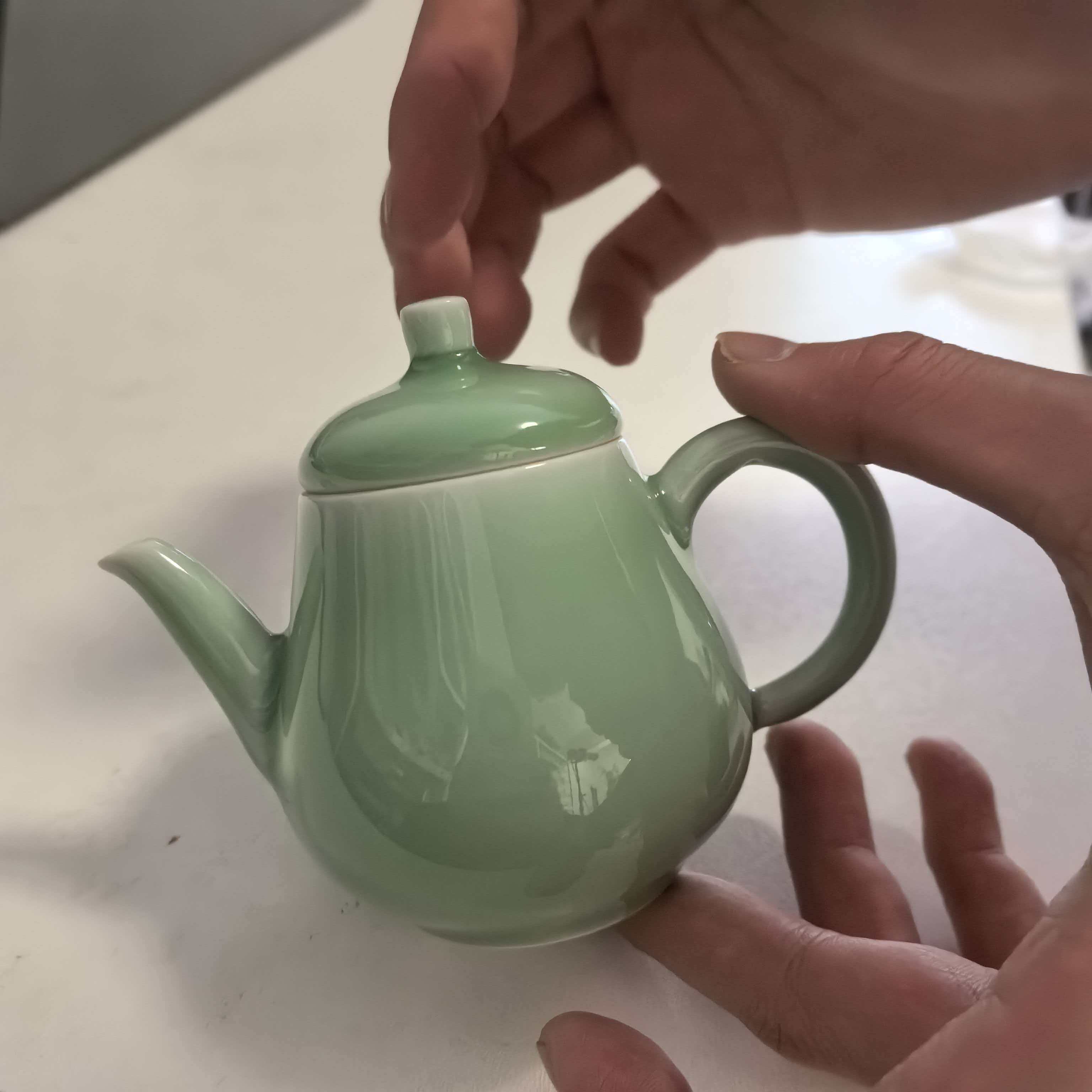 豆青思亭壶丨晓隐严选