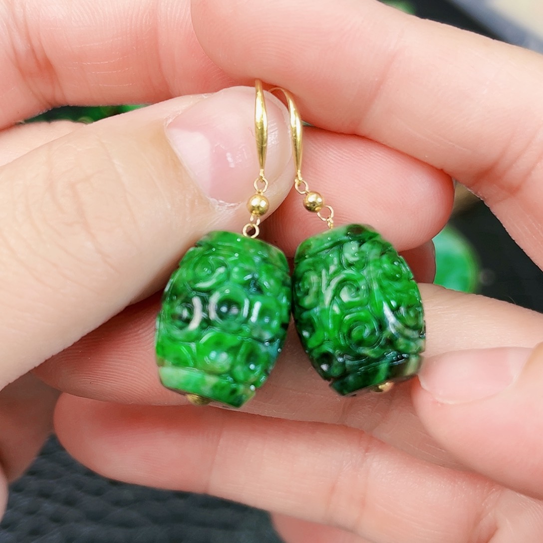 翡翠颈饰18K金镶嵌耳饰