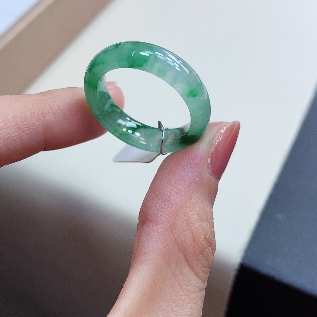翡翠戒指未镶嵌22号