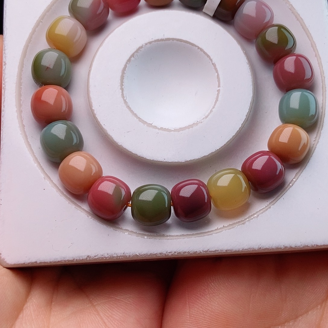 玛瑙/玉髓未镶嵌珠宝半成品?****马