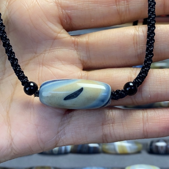 玛瑙/玉髓合金藏风蓝沁海浪花