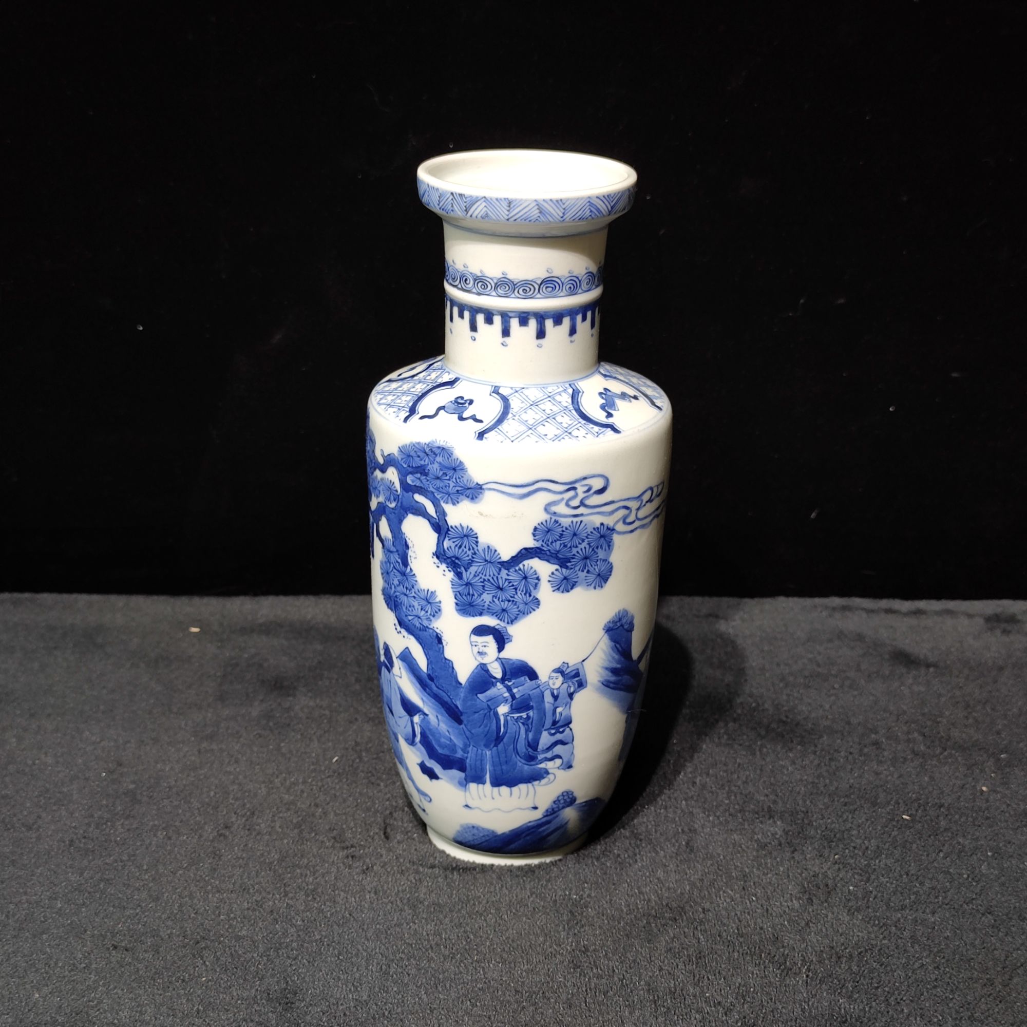 【闪购商品】 A42 清康熙 人物故事瓶