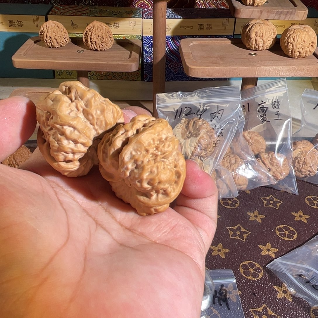 崇***6文玩核桃把件1180