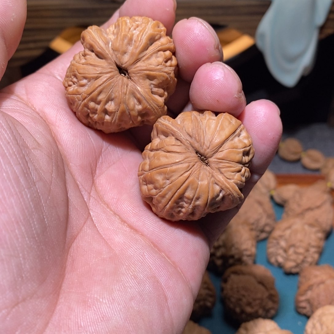 文玩核桃吊坠0**7平谷元宝40