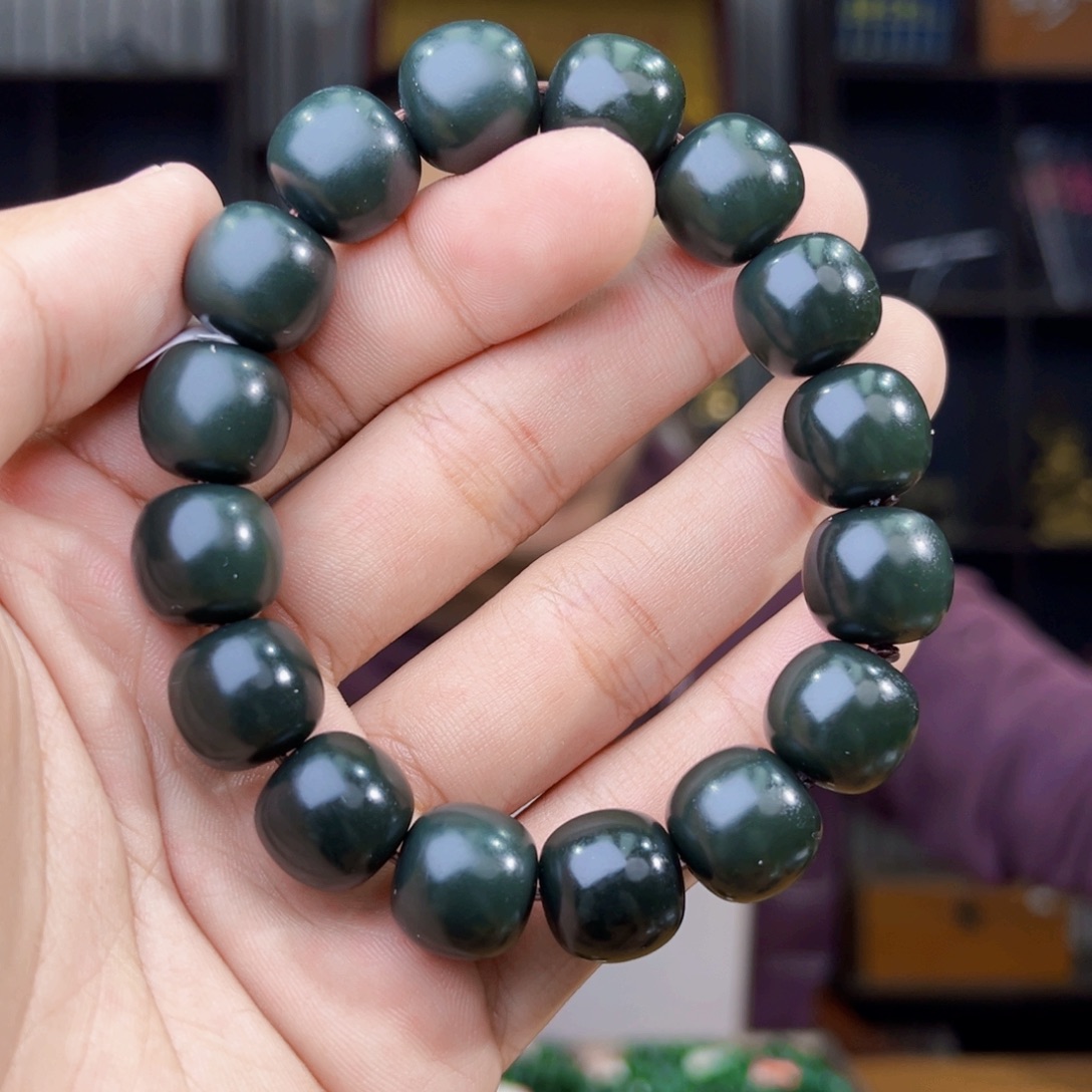 和田玉未镶嵌手串天然和田玉92年新疆塔县前三矿沙枣青特细卡14