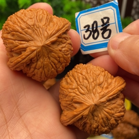 文玩核桃吊坠绣球43