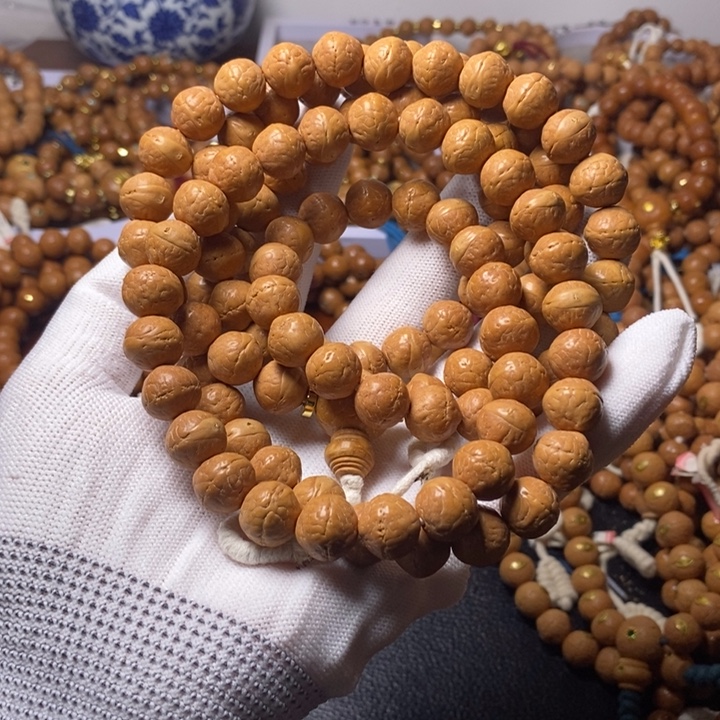 爱****尼泊尔凤眼菩提手串