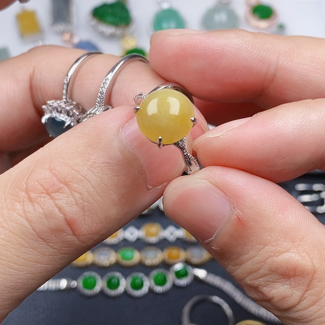 翡翠戒指银S925镶嵌戒指