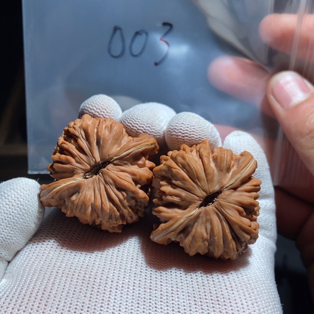 吊坠文玩核桃四座楼