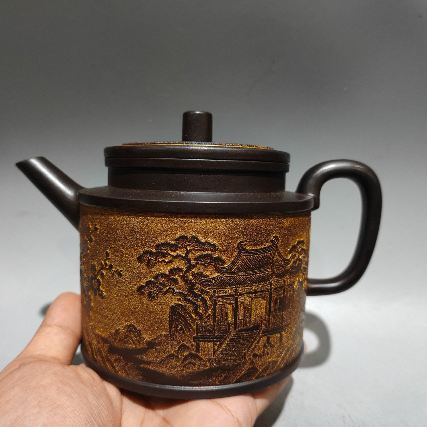 鎏金筒形壶满工刻绘喜上眉梢原矿石黄420cc大容量全手