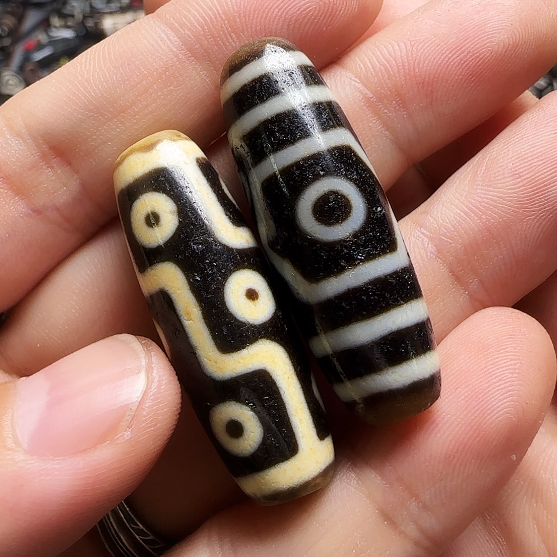 藏***宝玛瑙/玉髓未镶嵌颈饰