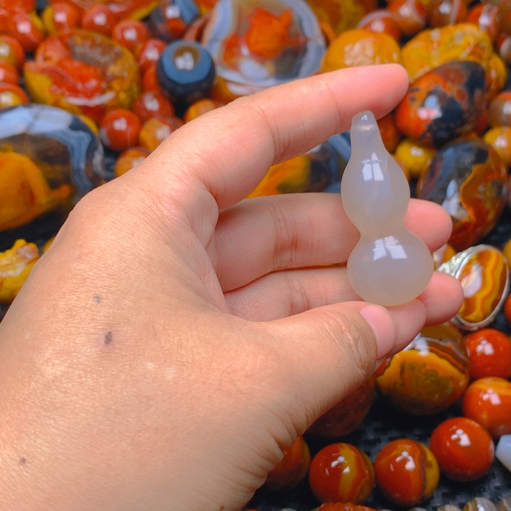 玛瑙/玉髓未镶嵌项链