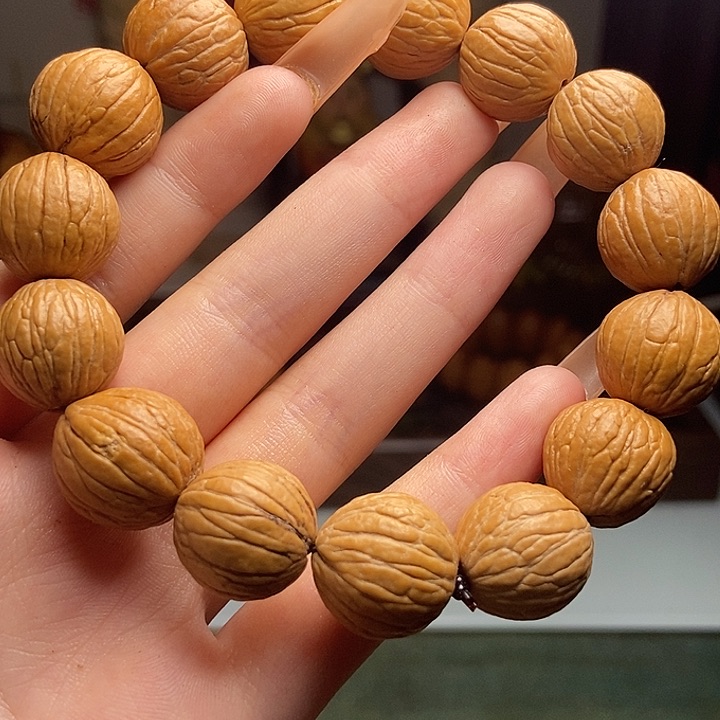 橄榄核手串/手链gvbbbhhjnn