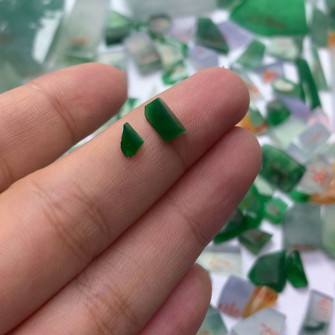 定制翡翠未镶嵌天然翡翠