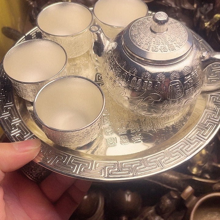 诚信经营铜器摆件