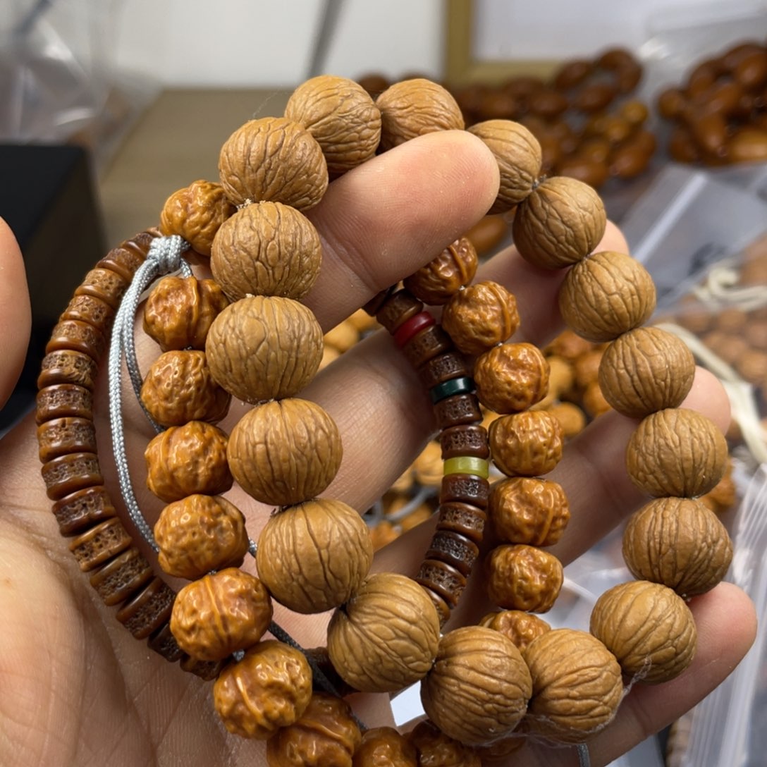 猴头核桃吊坠李**哈没事儿