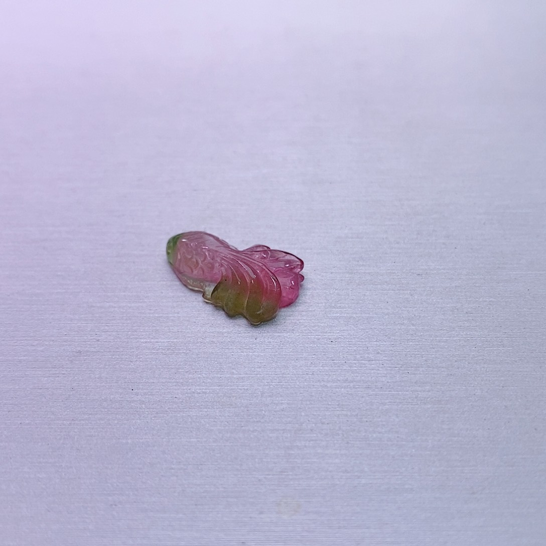 碧玺鱼未镶嵌碧玺金鱼