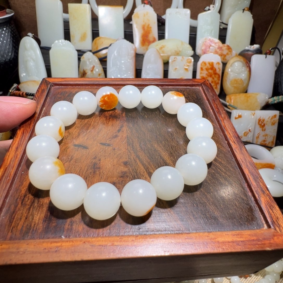 手串未镶嵌和田玉呆****儿