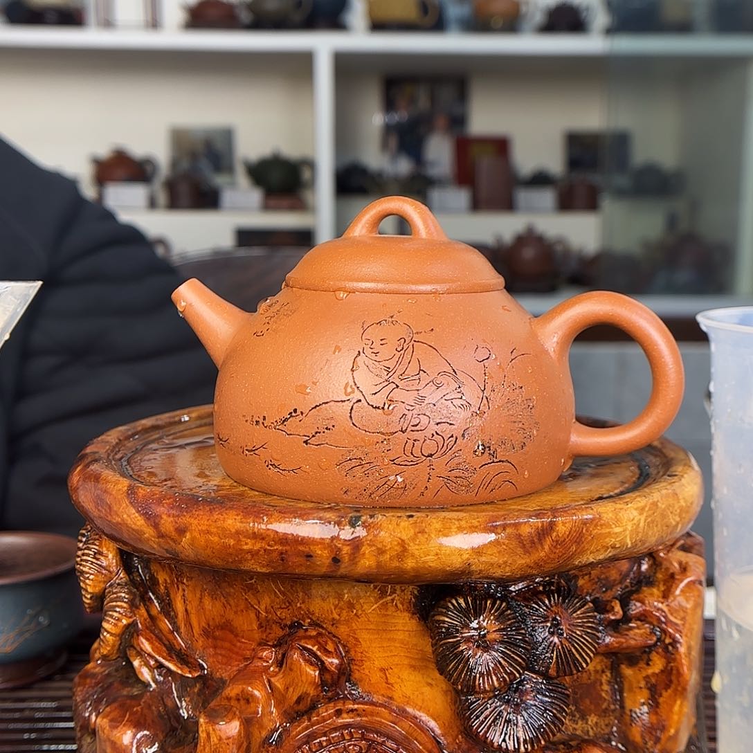 紫砂茶壶刘华良老师。350c