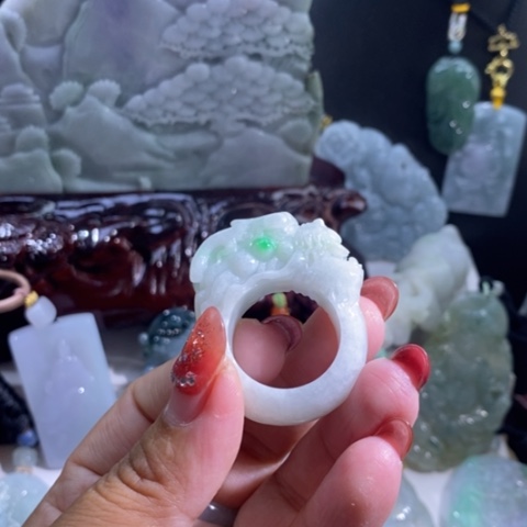 【闪购商品】颈饰未镶嵌翡翠龙头