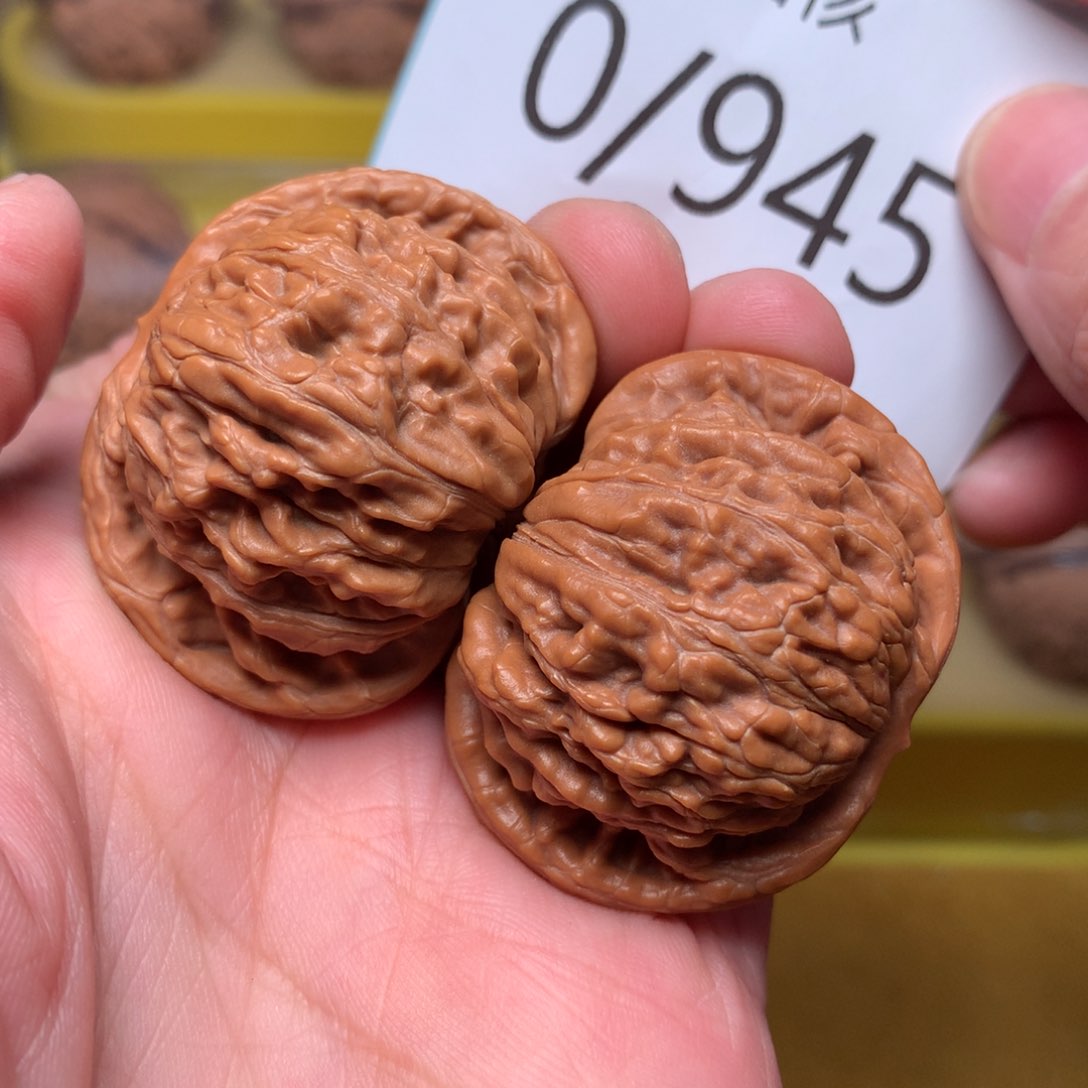 文玩核桃把件汉高楼40