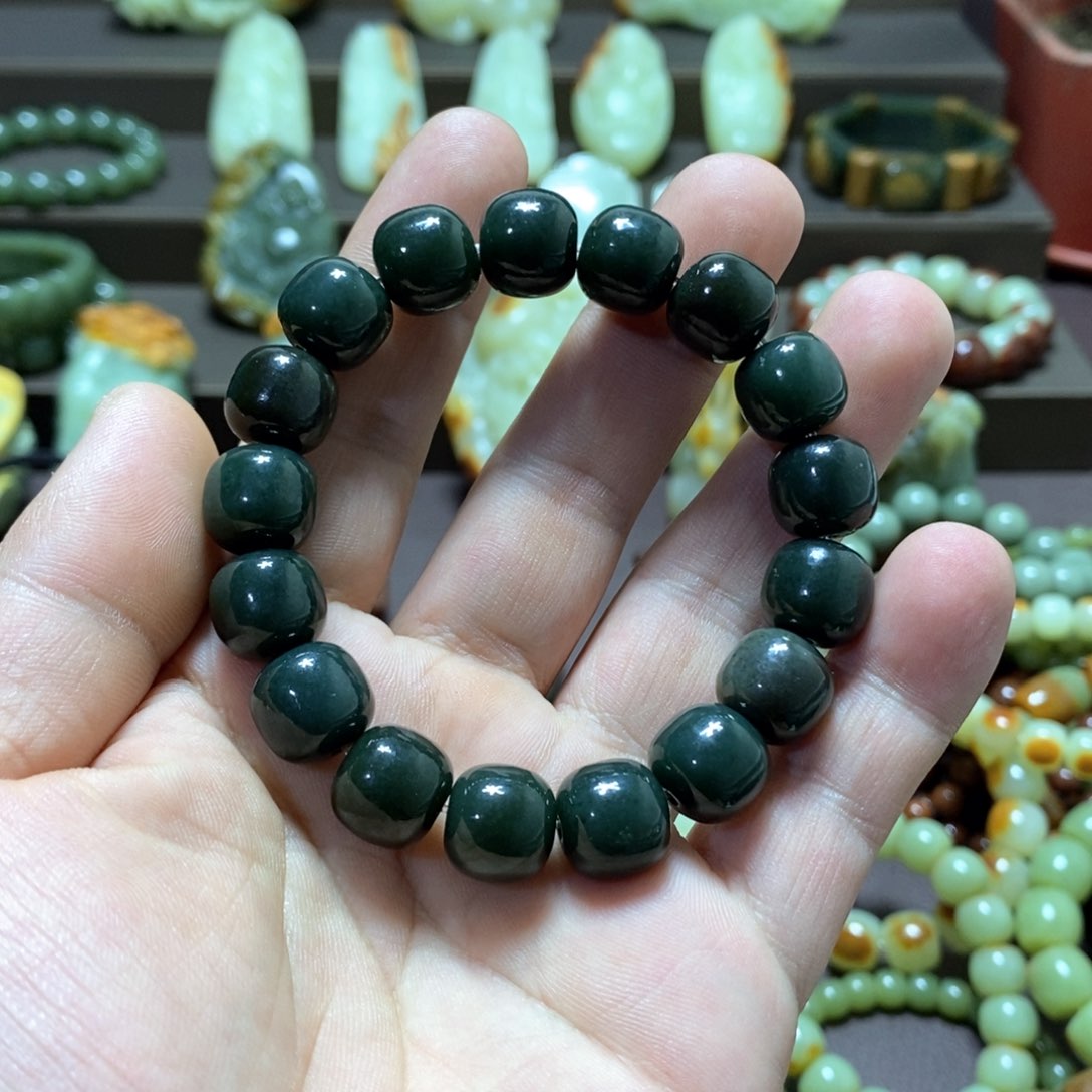 和田玉手串卡12未镶嵌