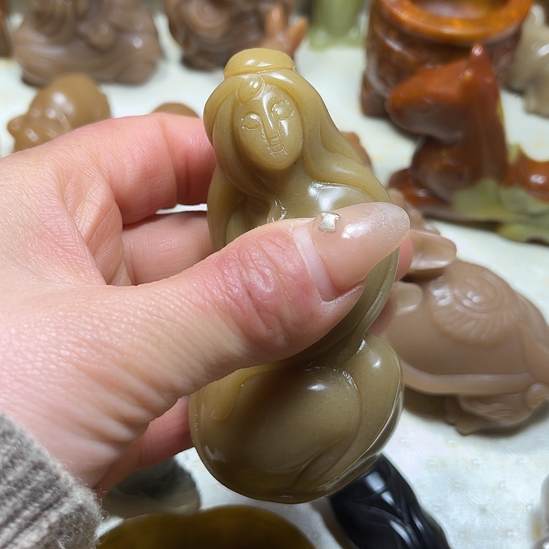 白玉菩提吊坠白玉菩提吊坠