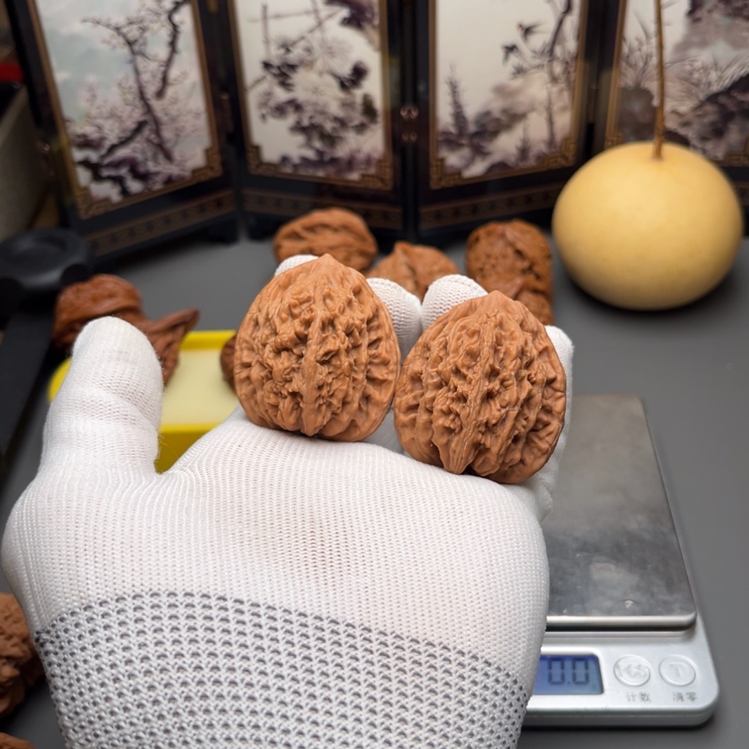 拂***夜文玩核桃吊坠40尺全品麦虎