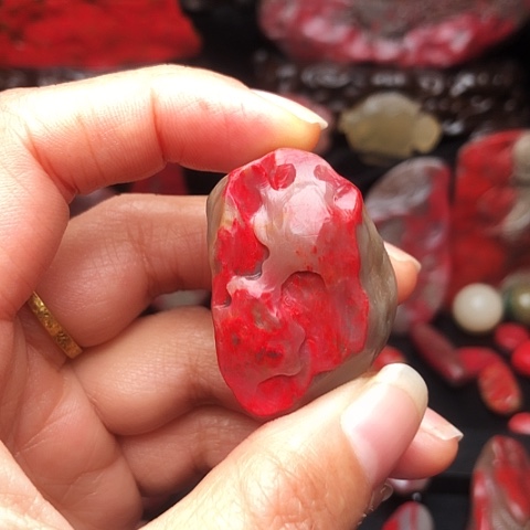 一***心昌化鸡血石昌化鸡血石原石